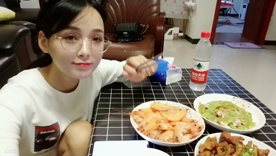 莉爷酱丶直播录像视频2019081517|米娜娜