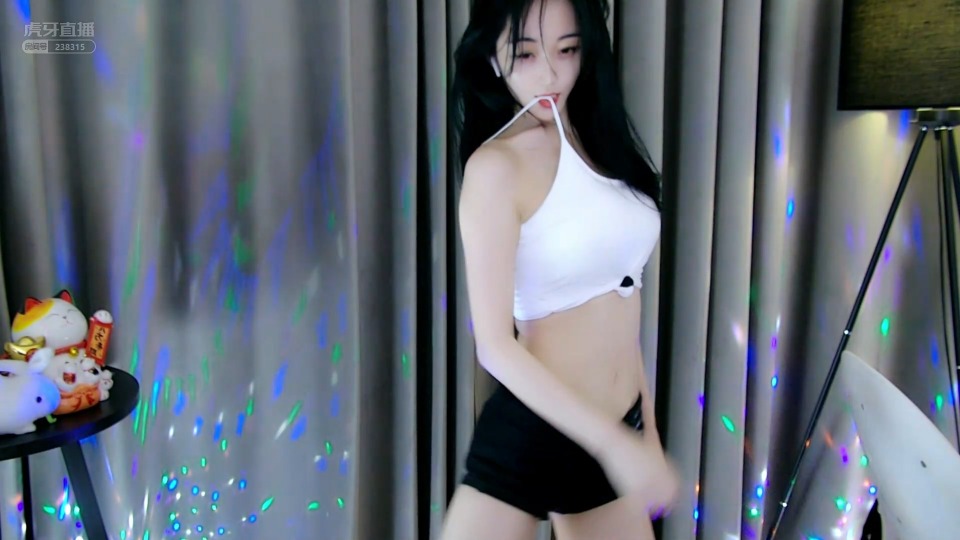 正恒心娅热舞直播录像视频2019081020|米娜娜
